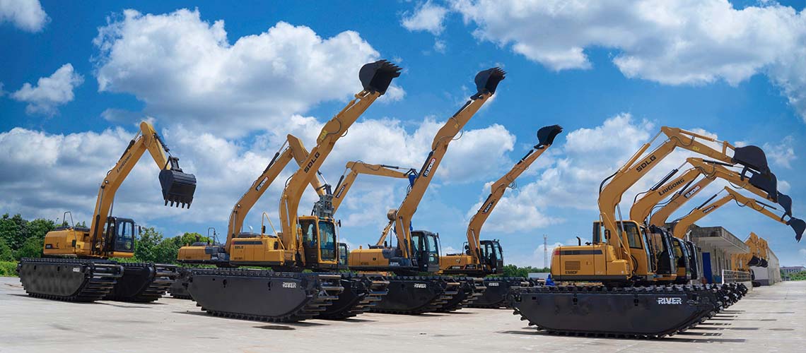 amphibious excavator