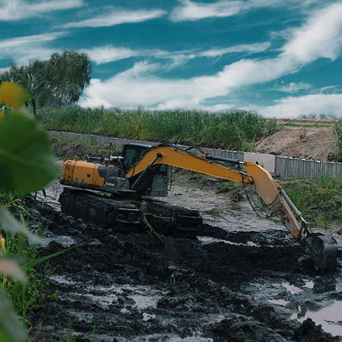 10-15 Ton Amphibious Excavator