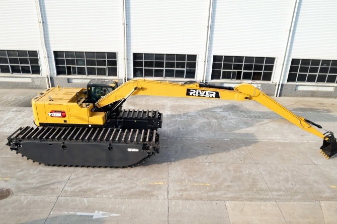 How a SANY Long Reach Excavator Solved a Dredging Challenge